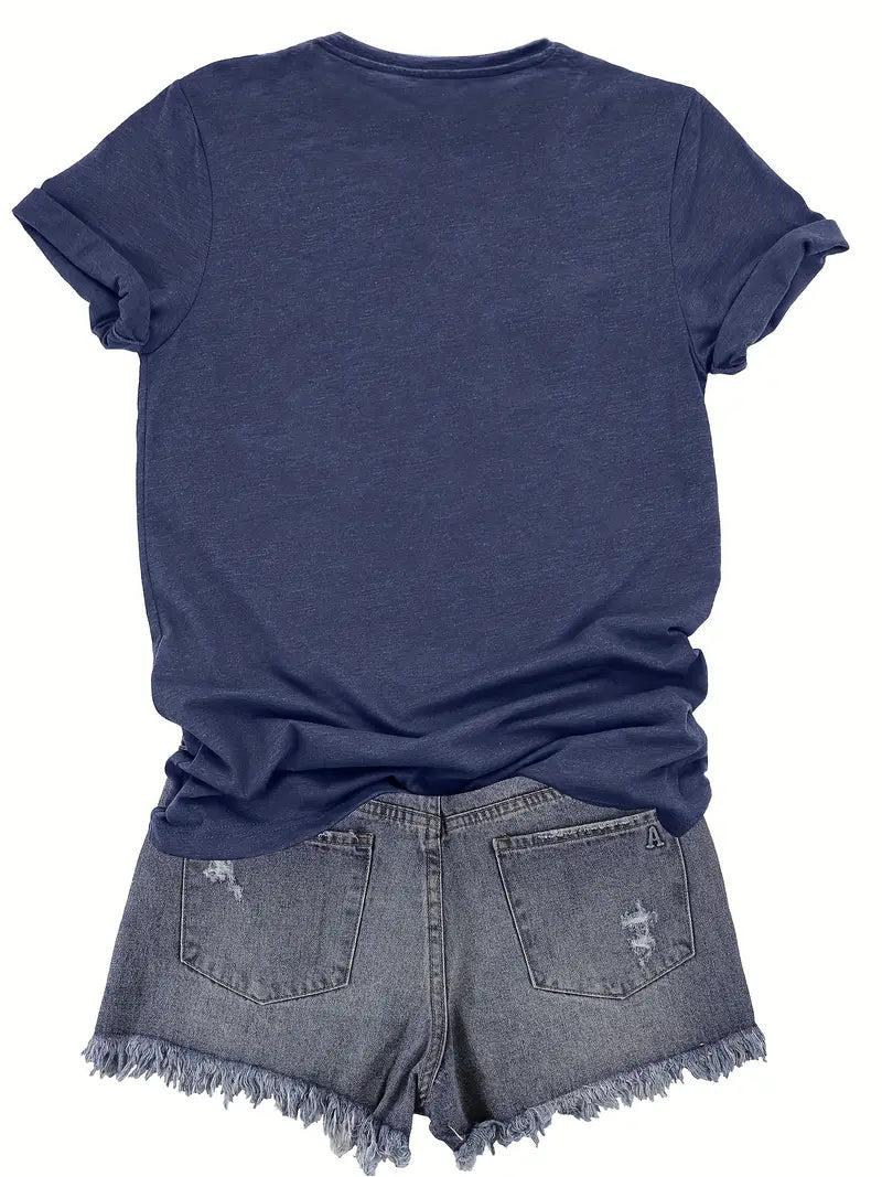 Effortlessly Elegant T-Shirt with a Timeless Design