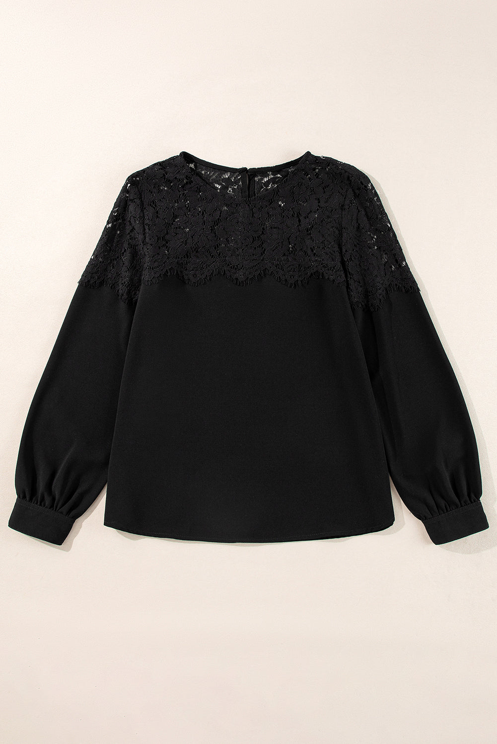 Elegantly Styled Blouse for Everyday Wear