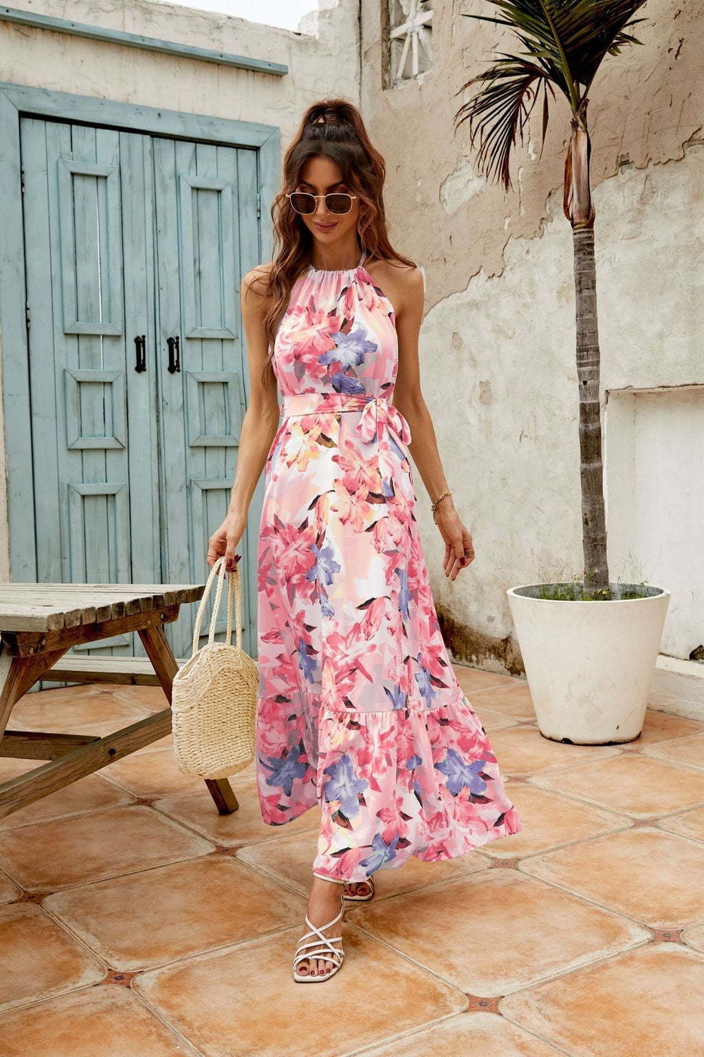 Gracefully Styled Dress for Any Occasion