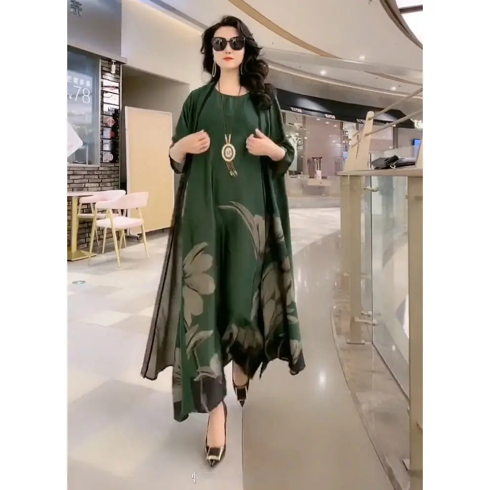 Polished Dress with an Effortless Classic Look