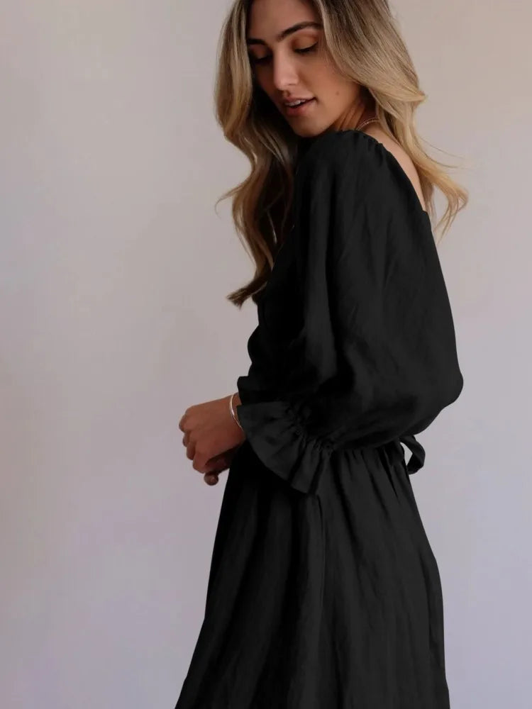 Beautifully Crafted Dress in a Classic Style