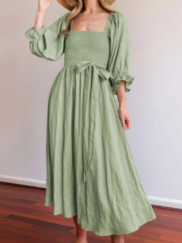 Beautifully Crafted Dress in a Classic Style