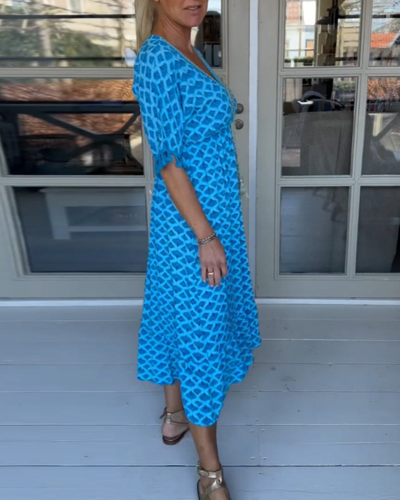 A Vintage Style Dress with Delicate Timeless Details