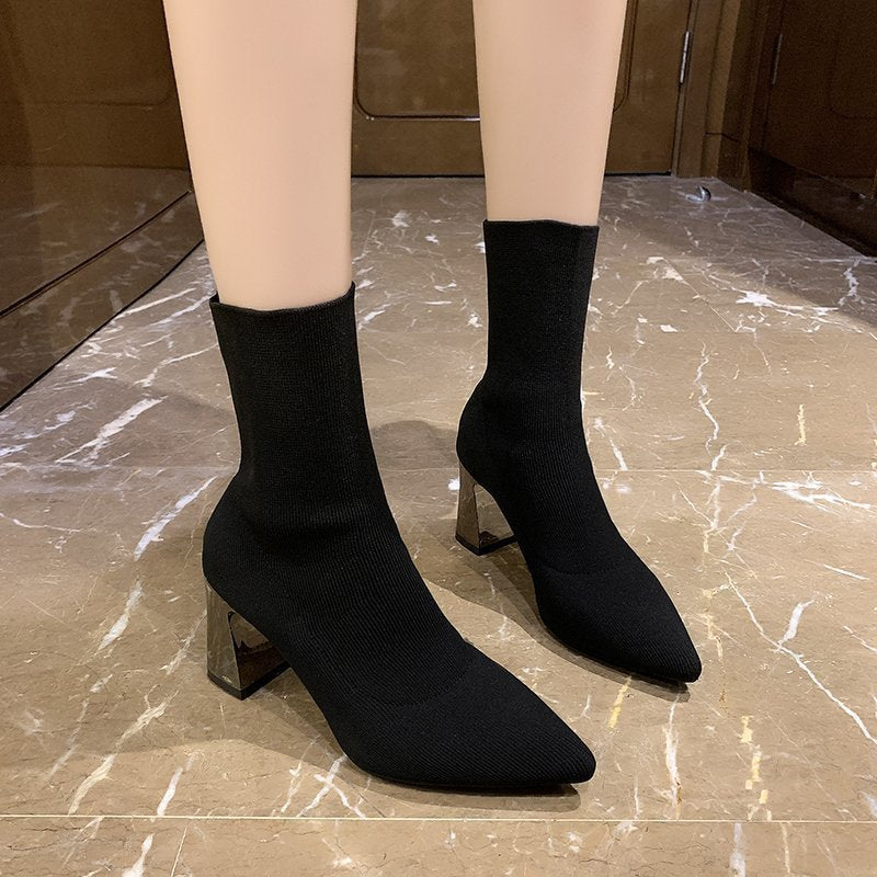 Graceful Orthopedic Boots for Modern Look