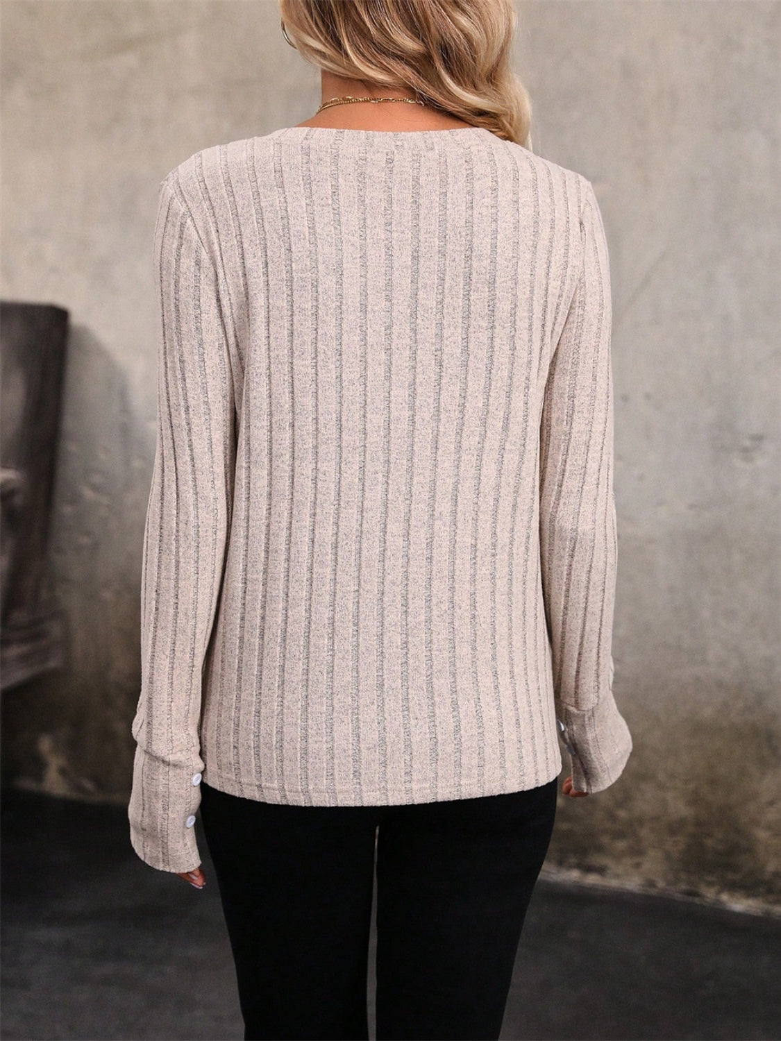 Beautifully Finished T-Shirt in a Timeless Design