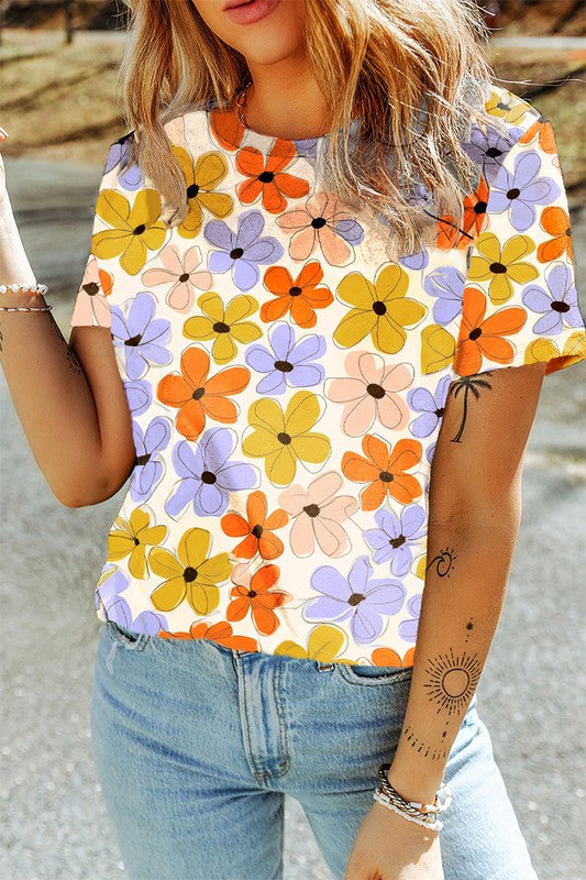 Effortlessly Elegant T-Shirt with a Timeless Design