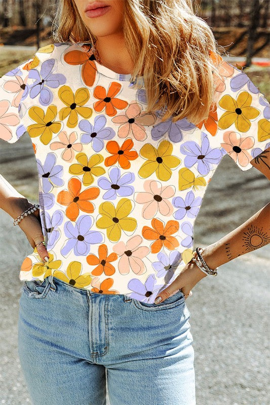 Effortlessly Elegant T-Shirt with a Timeless Design