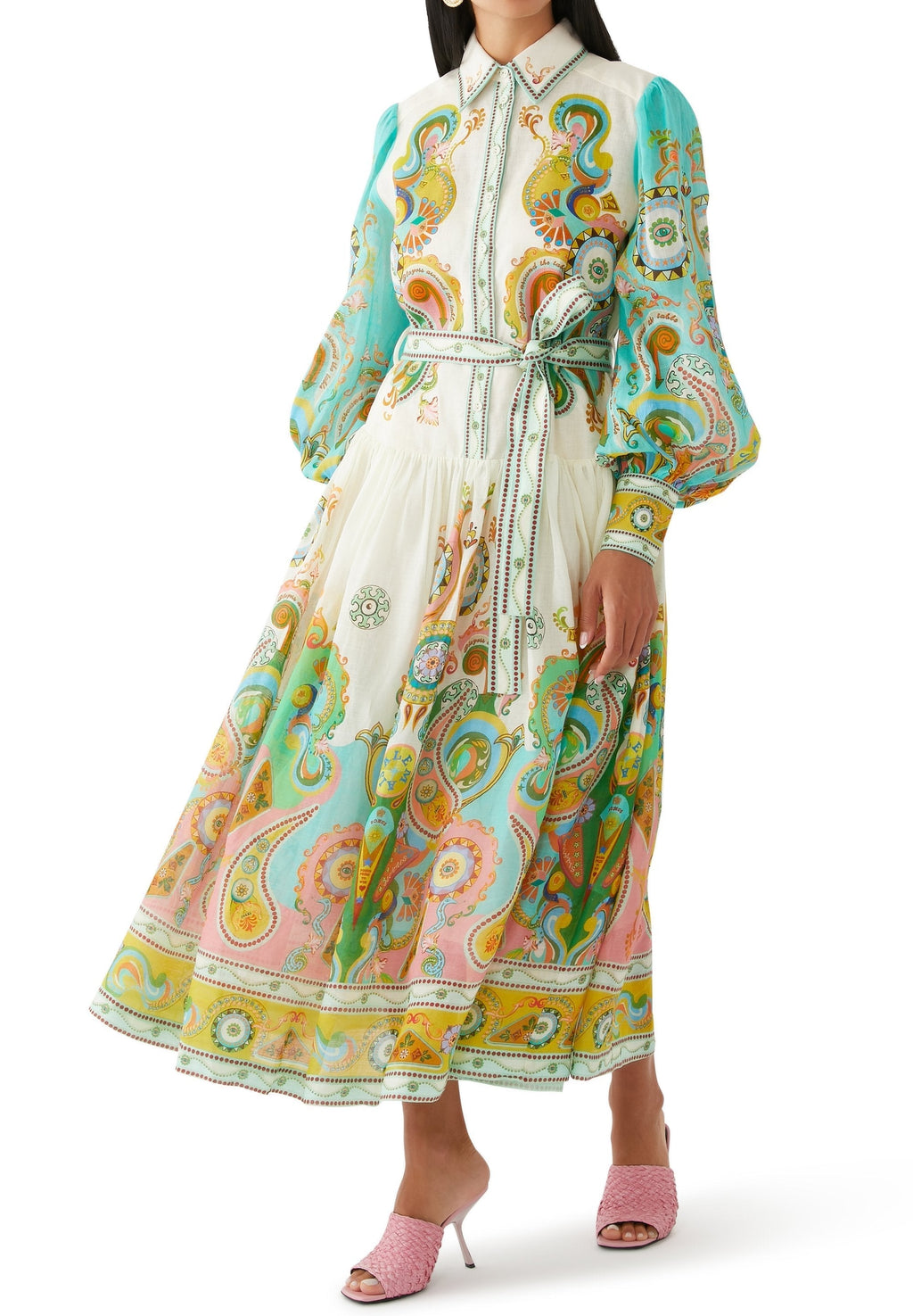 Gracefully Styled Dress for Any Occasion