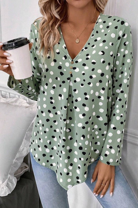 Sophisticated Blouse with a Clean Classic Look