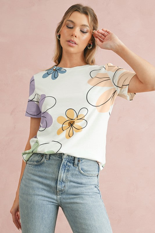 Effortlessly Elegant T-Shirt with a Timeless Design