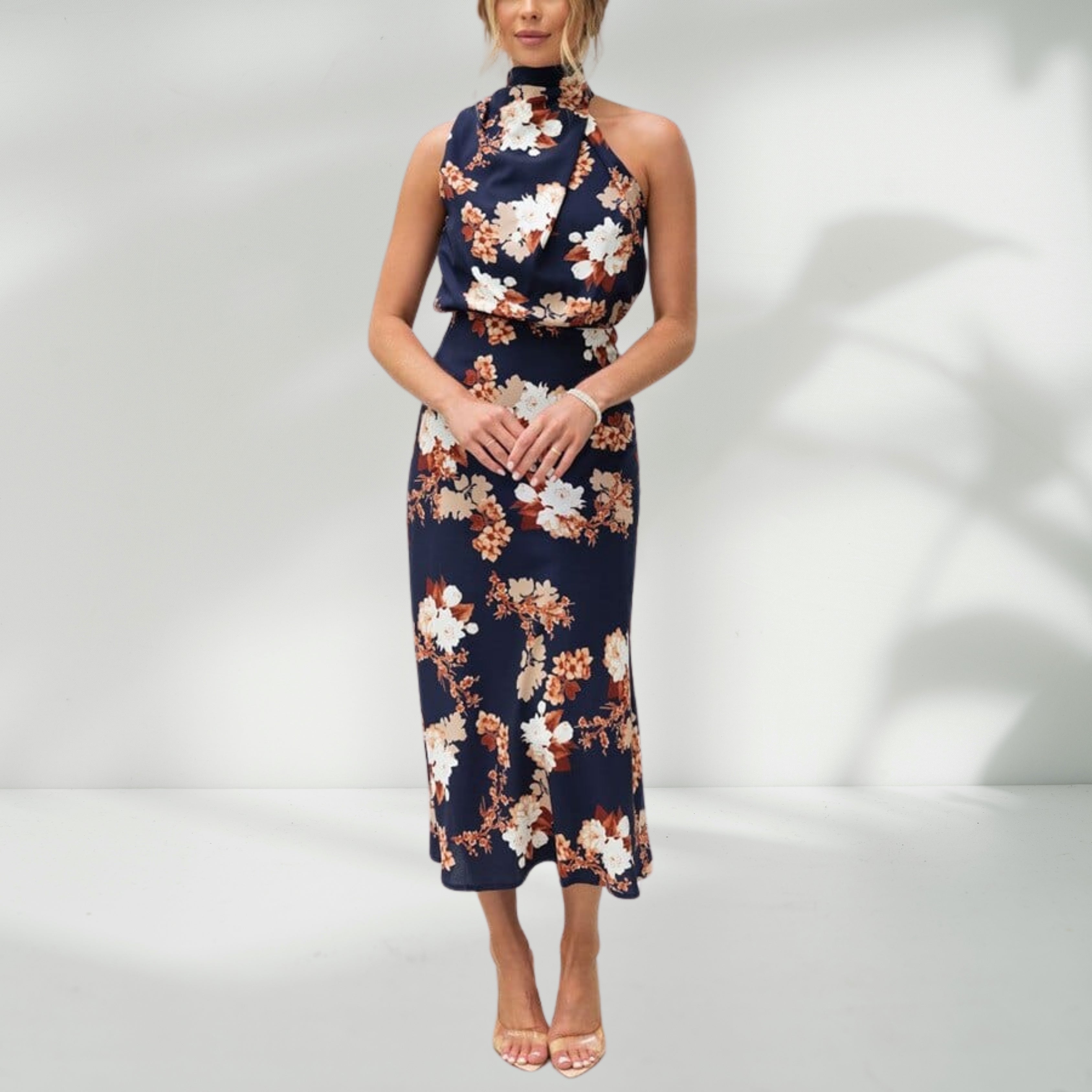 Classic Vintage & Enduringly Stylish Dress