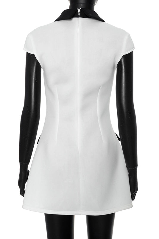 Well Tailored Dress with a Graceful Silhouette