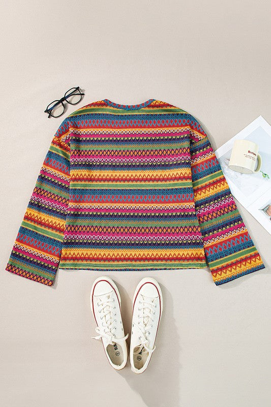 Effortlessly Elegant T-Shirt with a Timeless Design