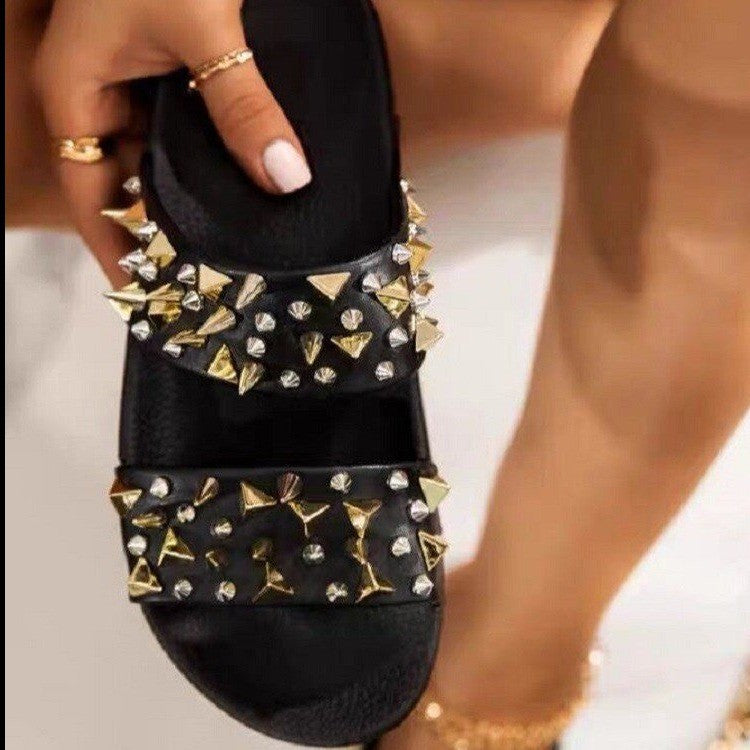 Chic Orthopedic Sandals with Unique Design