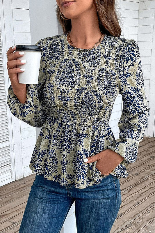 Beautifully Finished Blouse in a Timeless Design