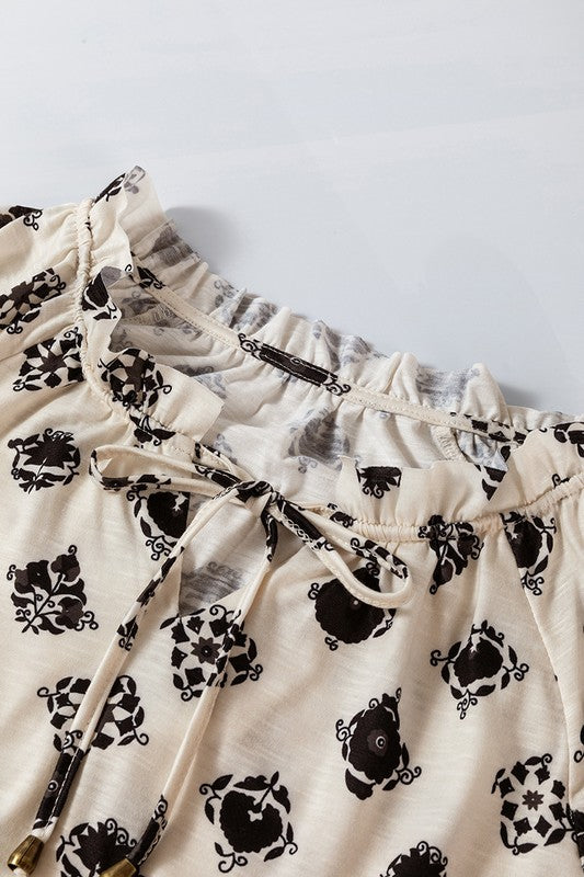 Gracefully Styled Blouse for Any Occasion