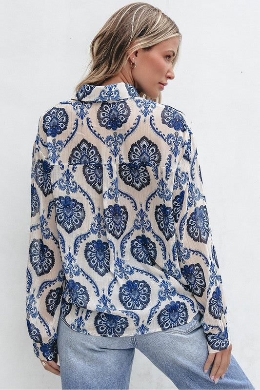 Well Tailored Shirt with a Graceful Silhouette