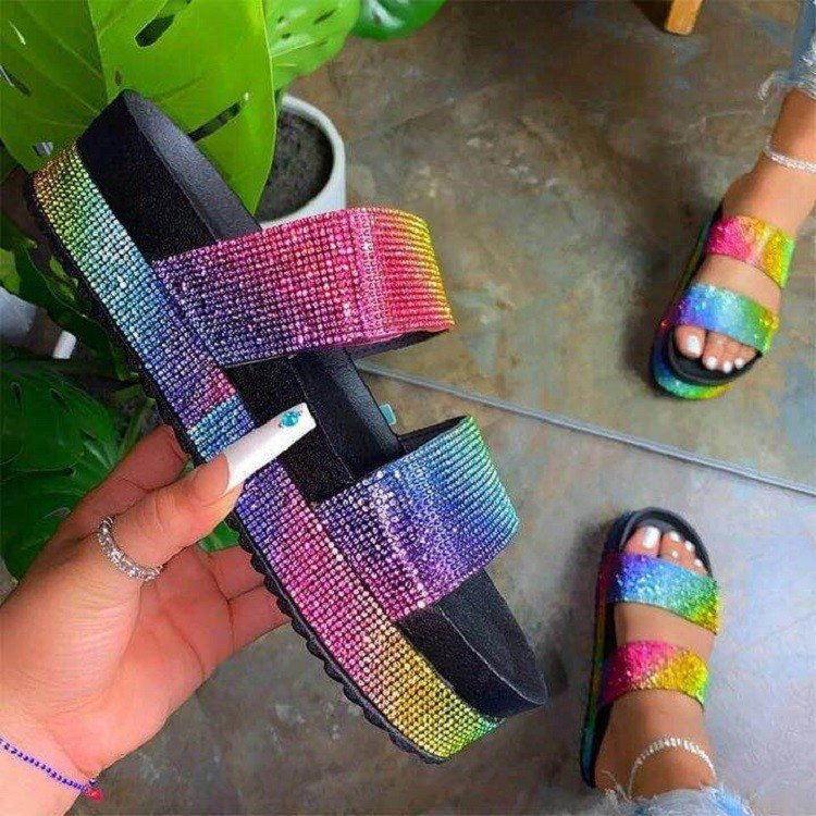 Chic Orthopedic Sandals with Unique Design