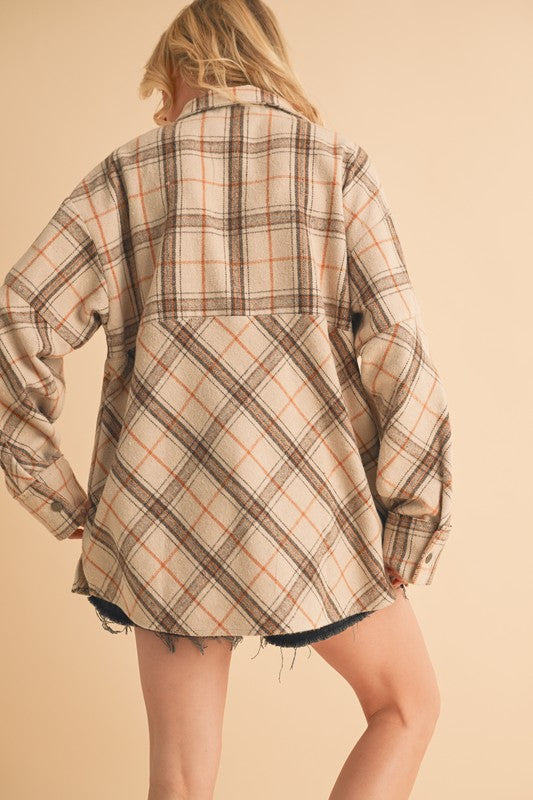 Effortlessly Elegant Shirt with a Timeless Design