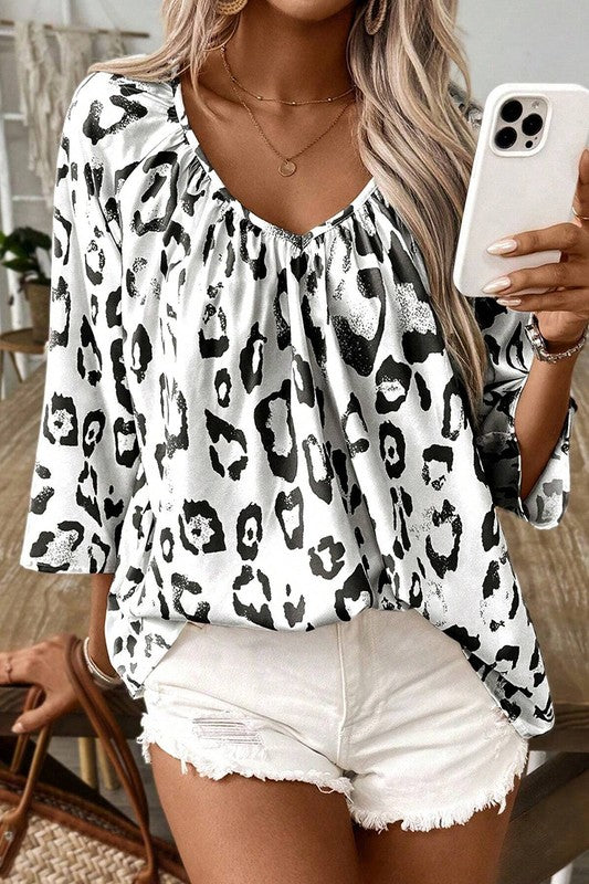Classic Vintage & Enduringly Stylish Blouse