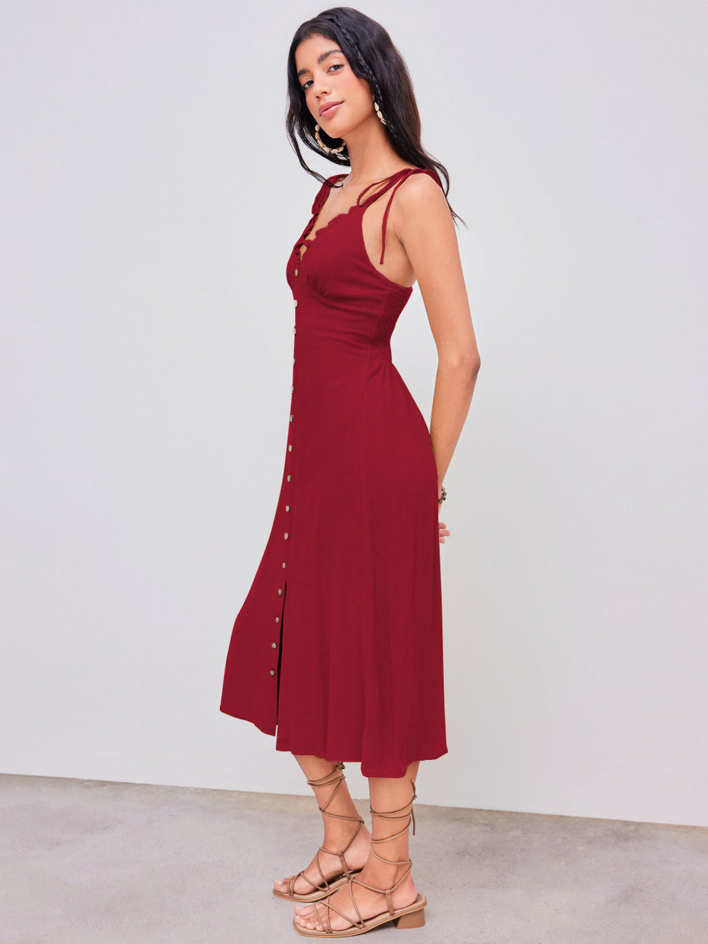 Beautifully Crafted Dress in a Classic Style