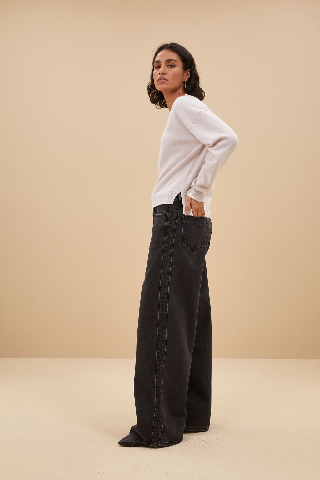 Classic Vintage Shirt with a Flattering Fit