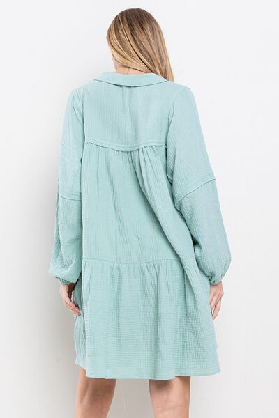 Gracefully Styled Dress for Any Occasion