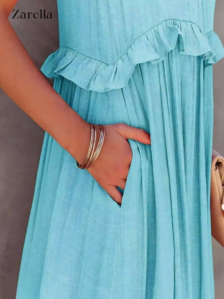 Sophisticated Dress with a Clean Classic Look