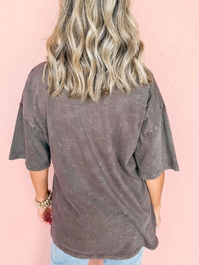 Classic Vintage T-Shirt with a Flattering Fit