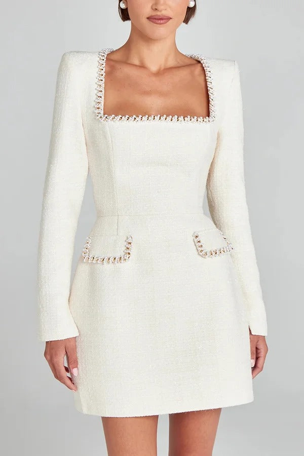 Beautifully Finished Dress in a Timeless Design