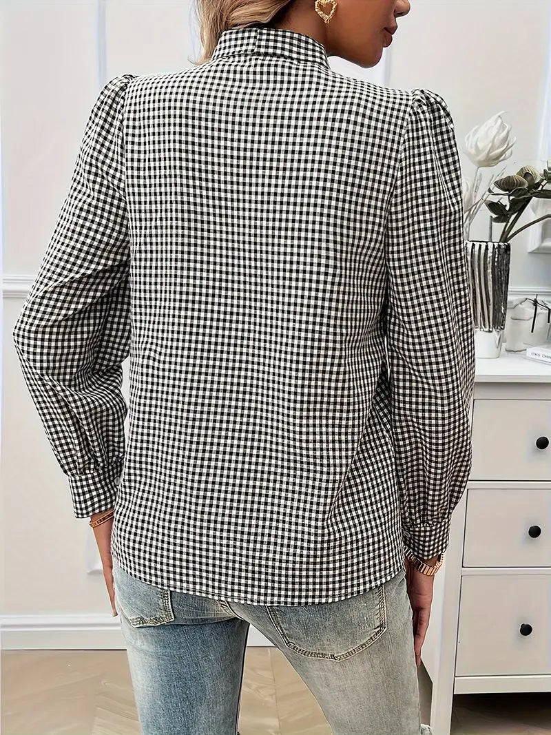 Sophisticated Blouse with a Clean Classic Look