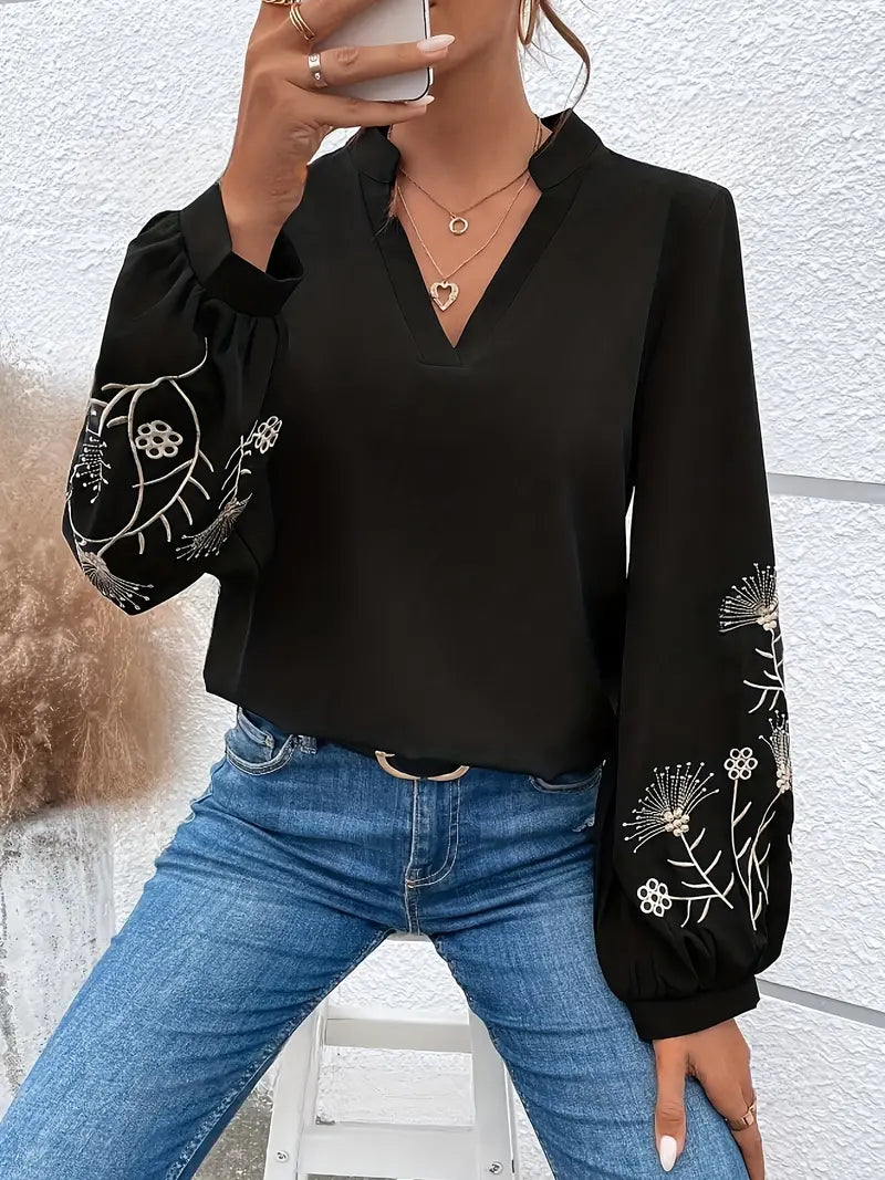 Beautifully Finished Blouse in a Timeless Design