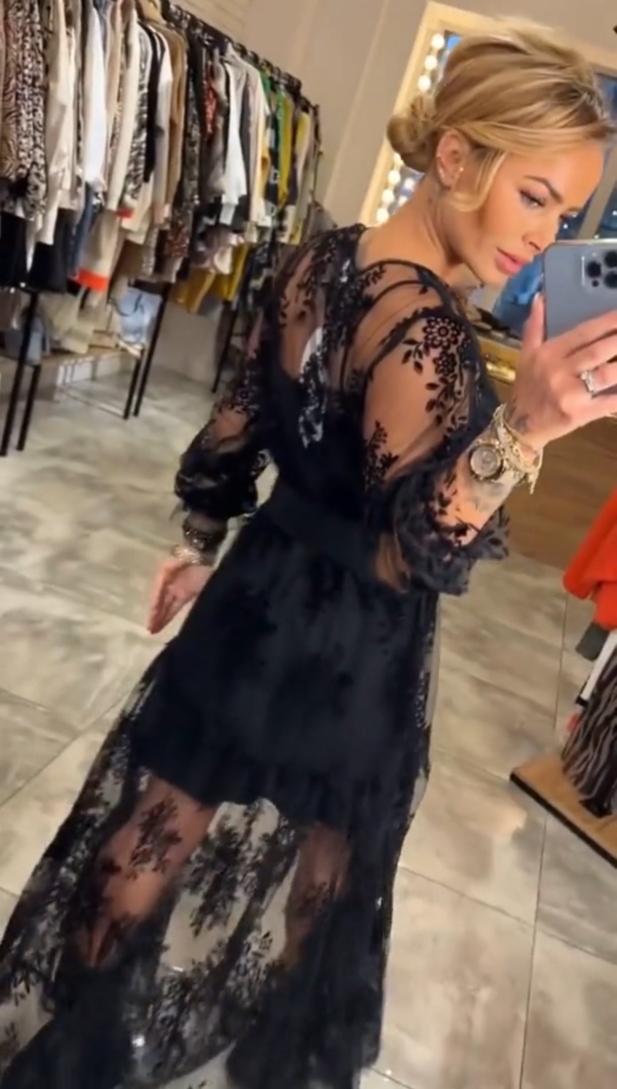 Gracefully Styled Dress for Any Occasion