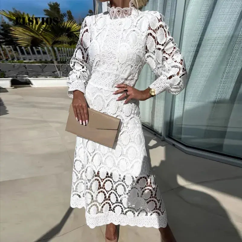 Beautifully Crafted Dress in a Classic Style