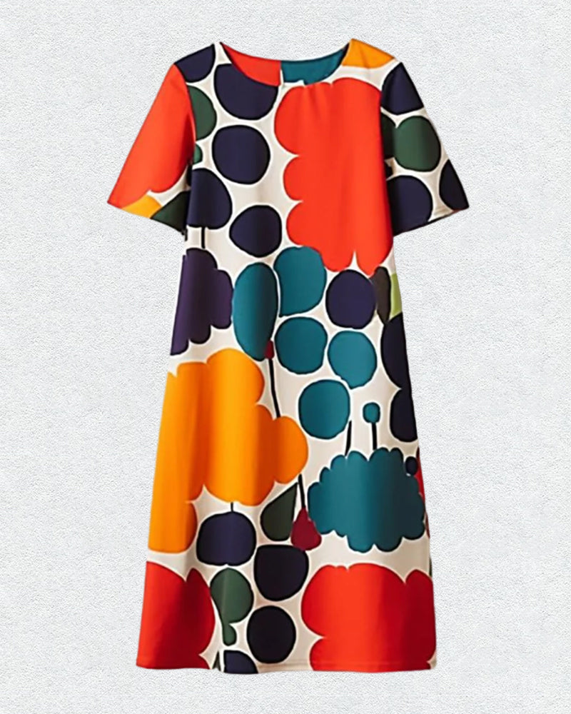 Classic Vintage Dress with a Flattering Fit