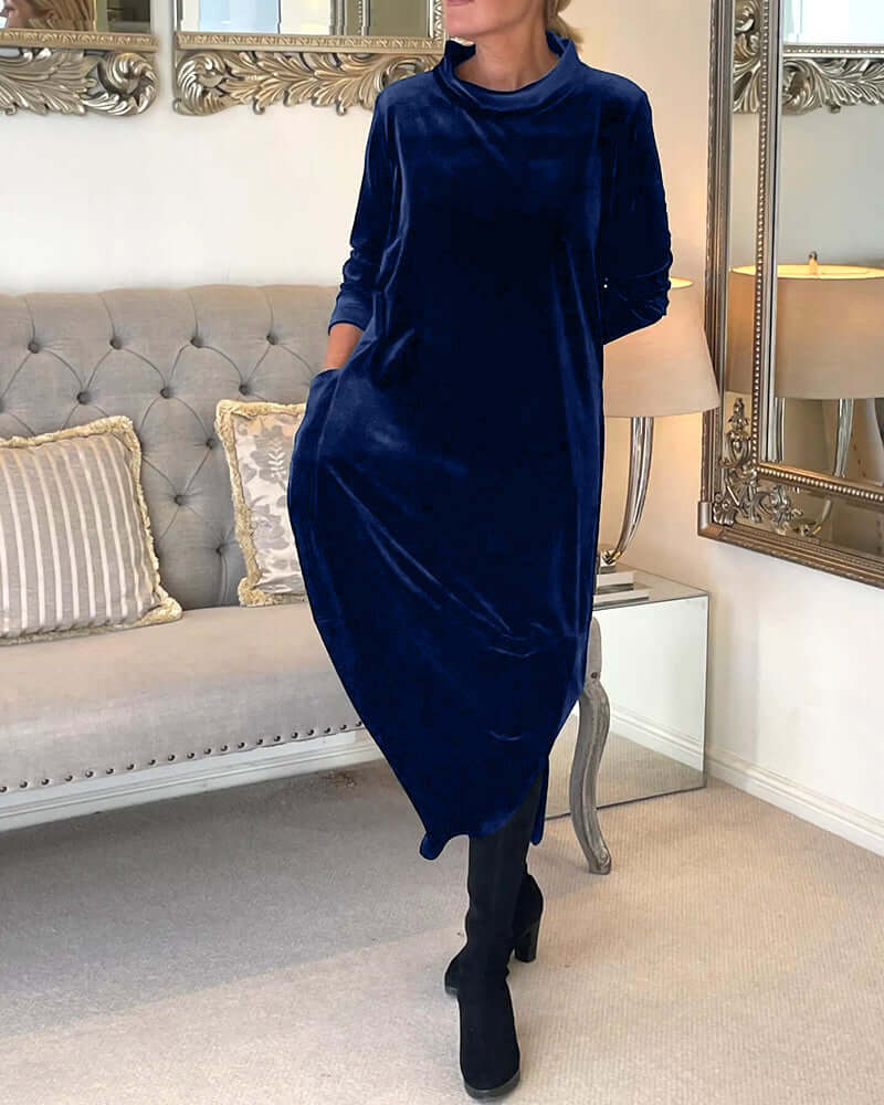 Classic Vintage Dress with a Flattering Fit