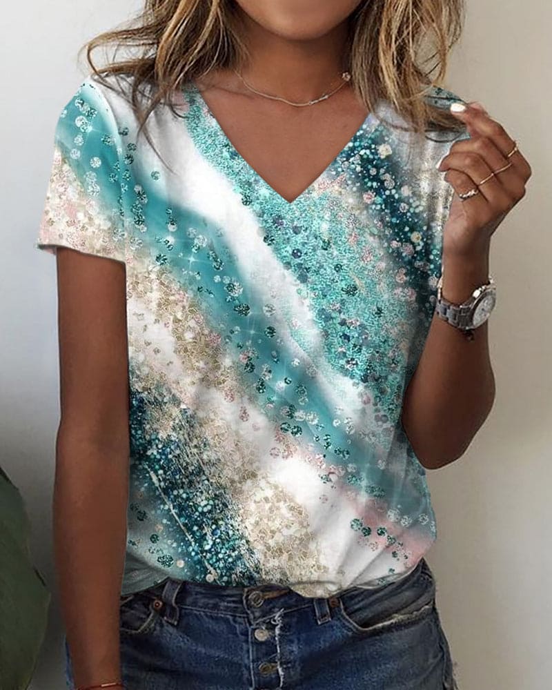 Effortlessly Elegant Blouse with a Timeless Design