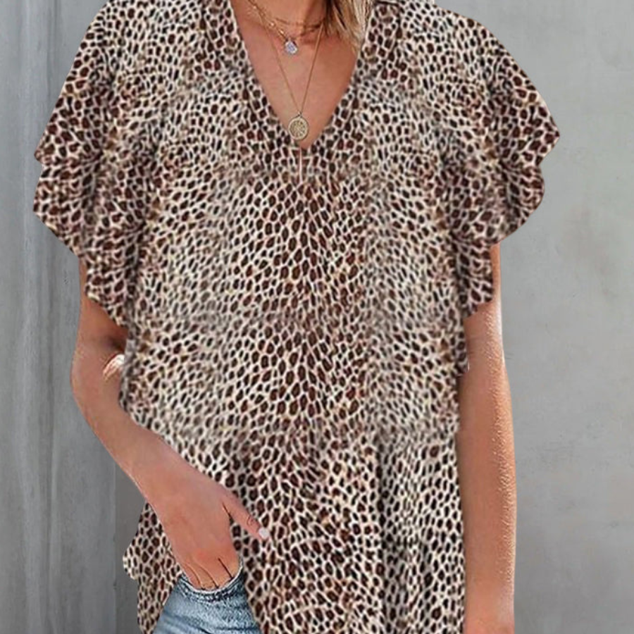 Polished T-Shirt with an Effortless Classic Look