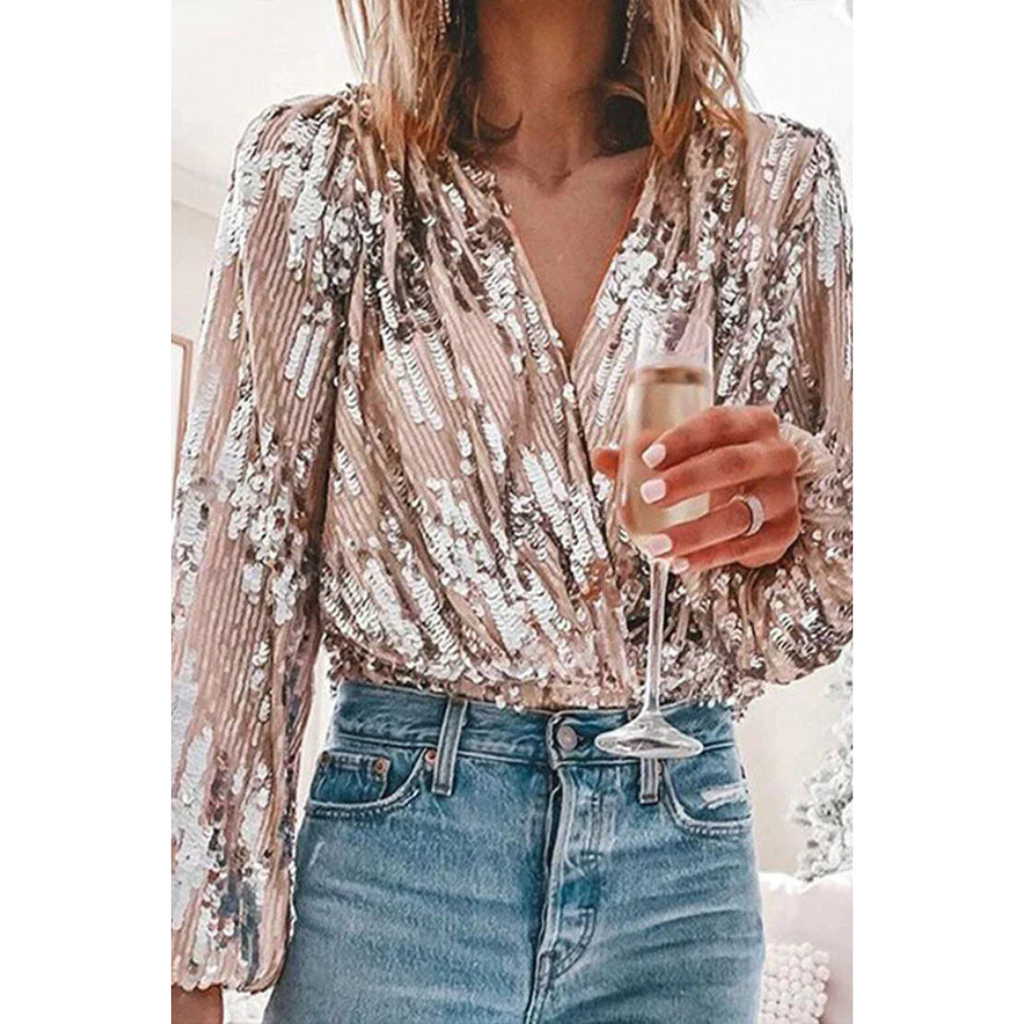 Well Tailored Shirt with a Graceful Silhouette