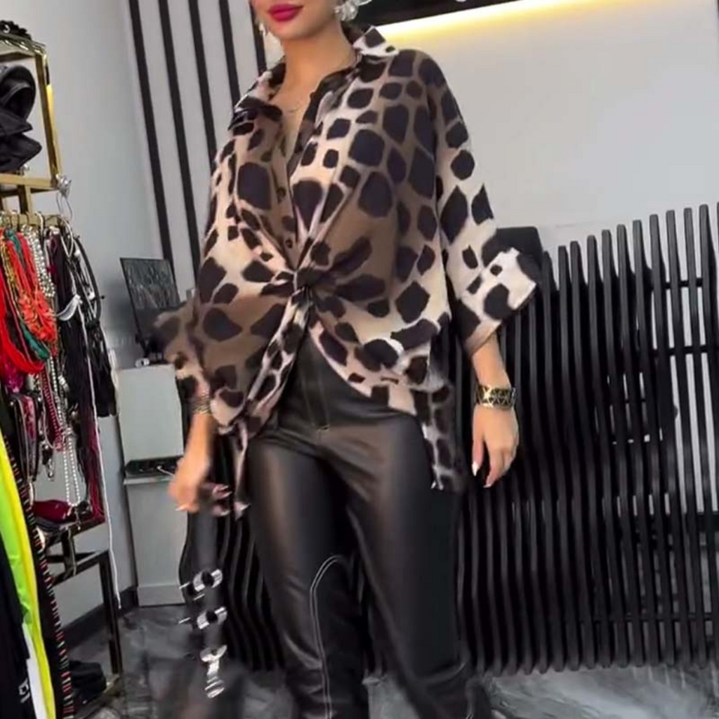 Polished Blouse with an Effortless Classic Look