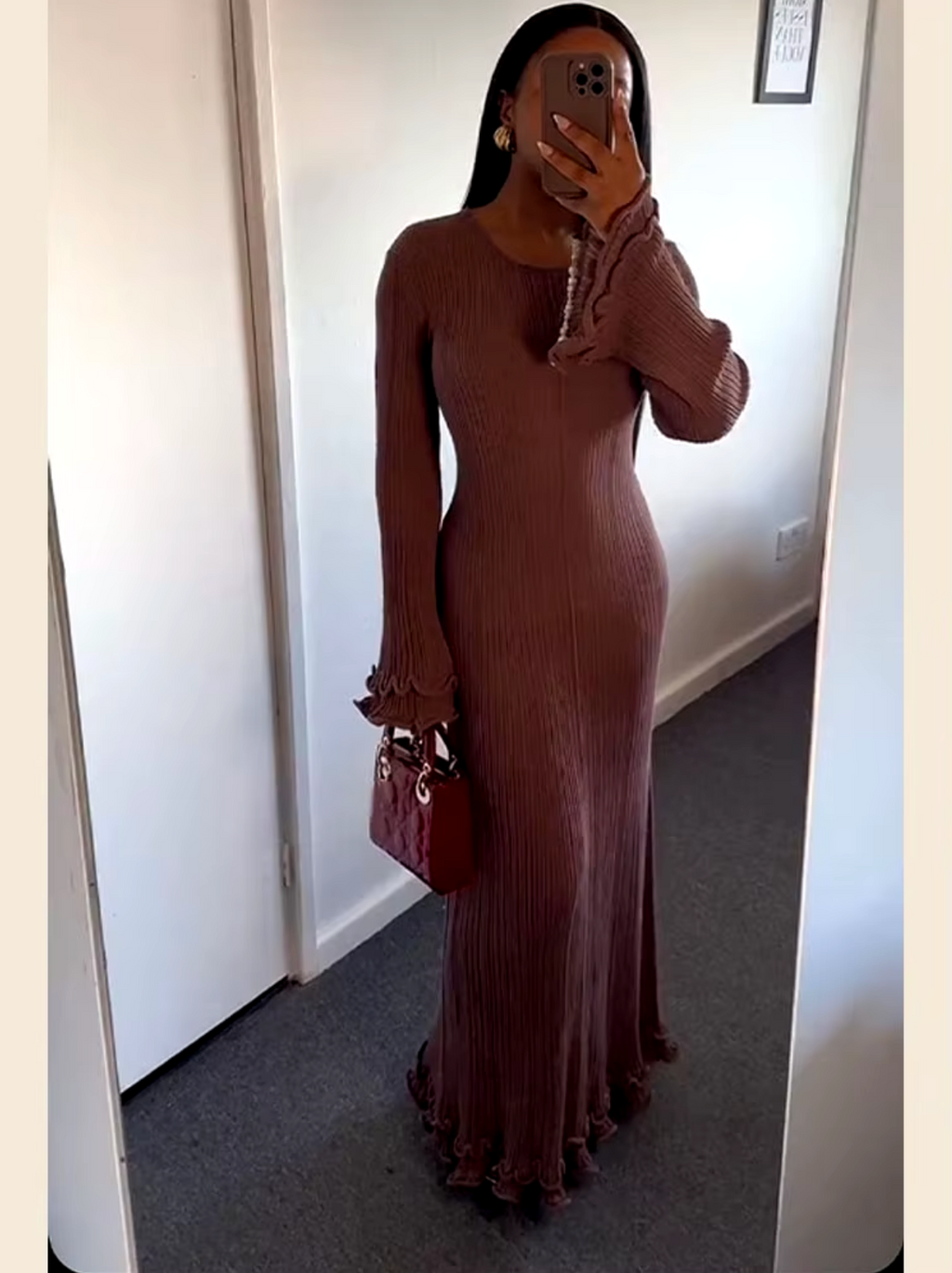 Classic Vintage & Enduringly Stylish Dress