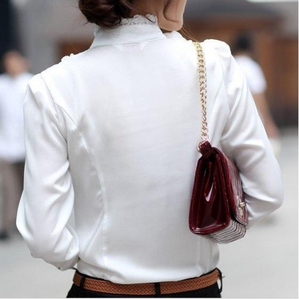 Well Tailored Shirt with a Graceful Silhouette
