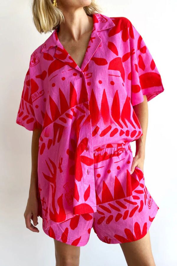Effortlessly Elegant Shirt with a Timeless Design
