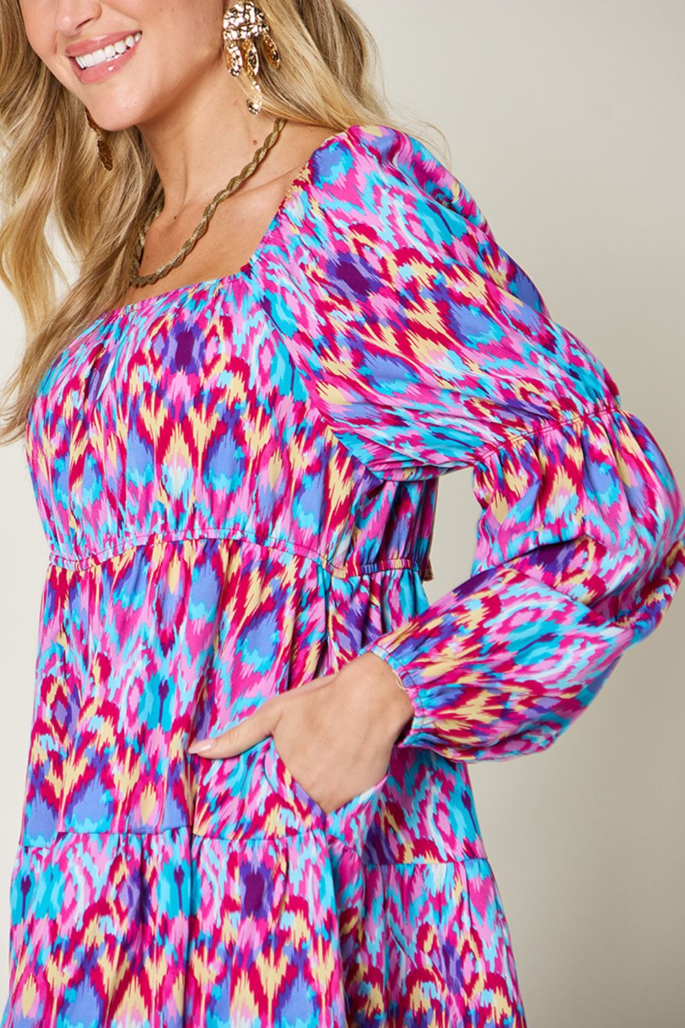 Beautifully Crafted Dress in a Classic Style