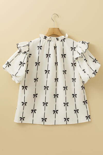 Sophisticated Blouse with a Clean Classic Look