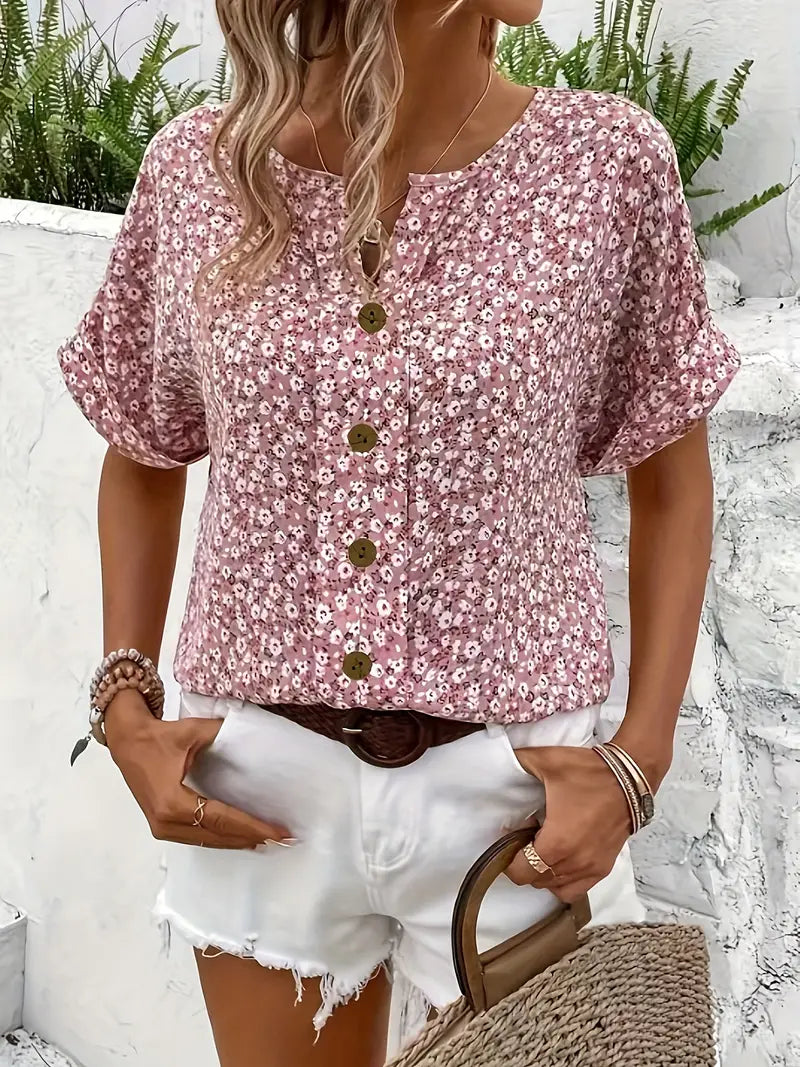 Classic Vintage & Enduringly Stylish Blouse