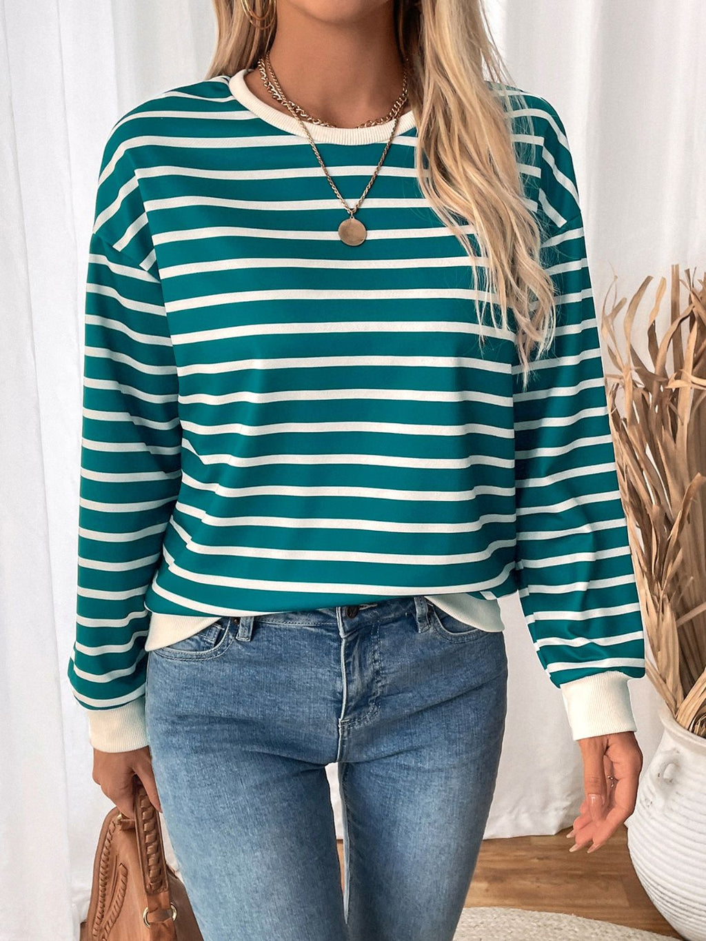 Effortlessly Elegant Shirt with a Timeless Design