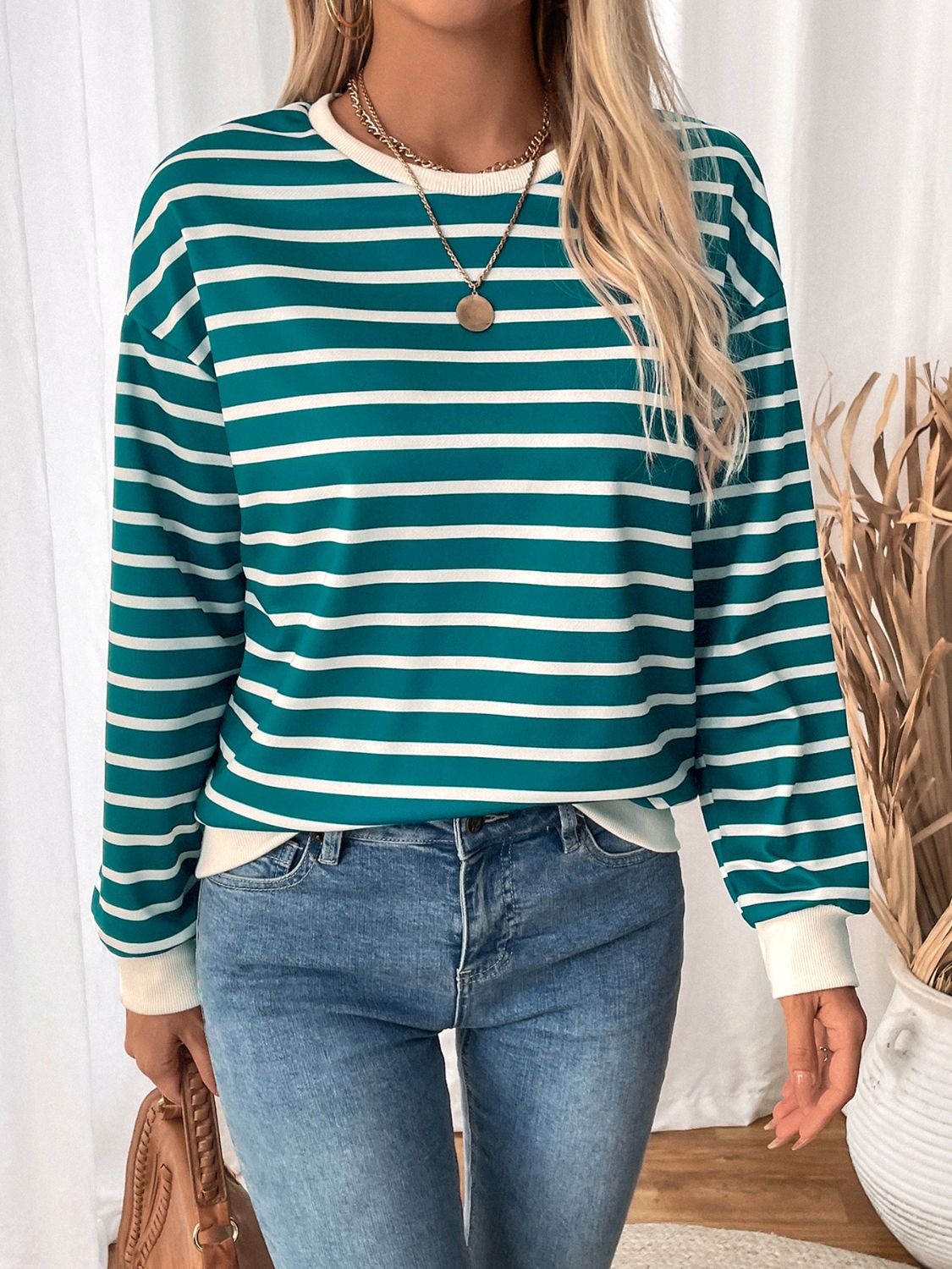 Effortlessly Elegant Shirt with a Timeless Design