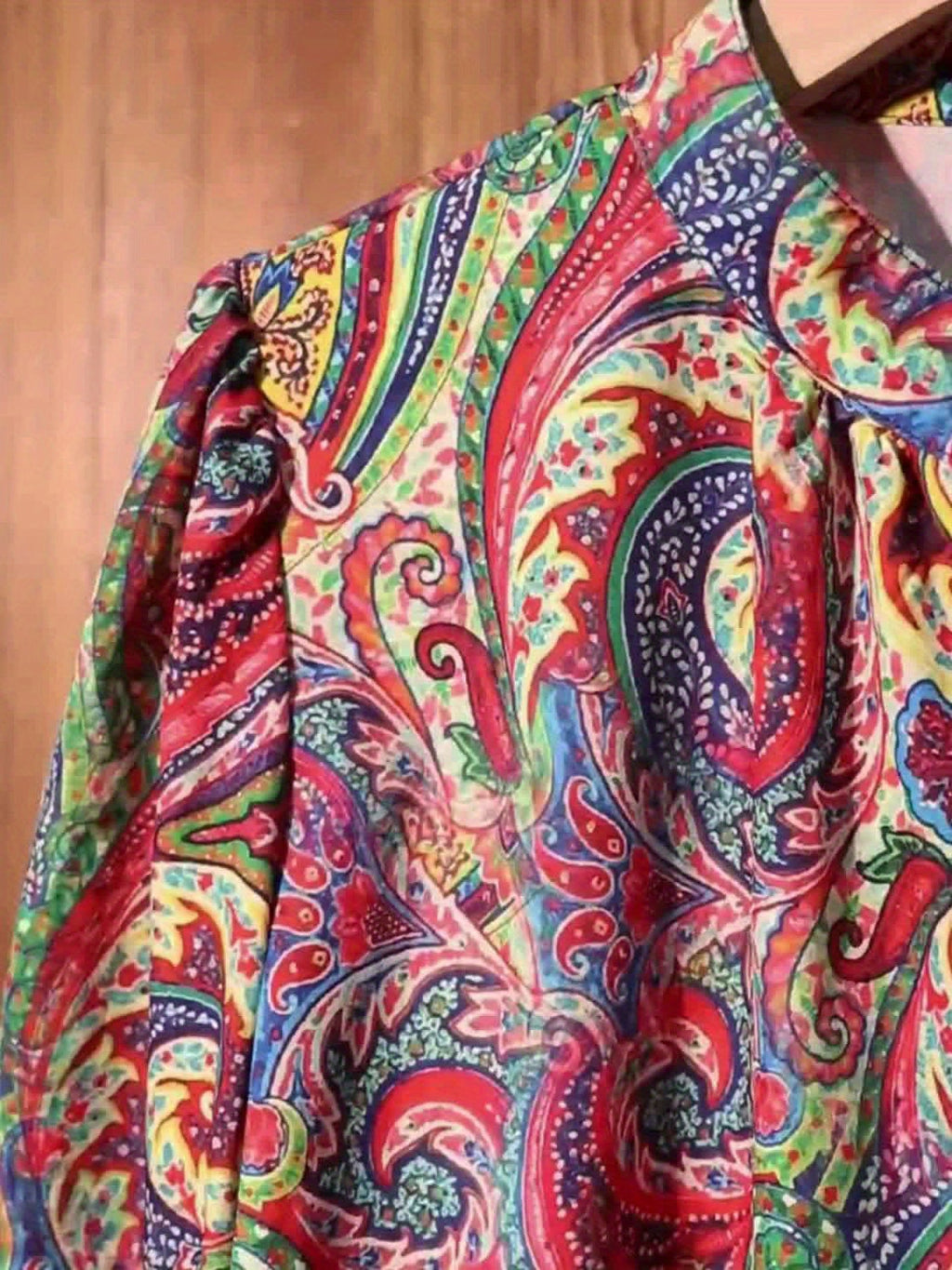 Classic Vintage & Enduringly Stylish Blouse