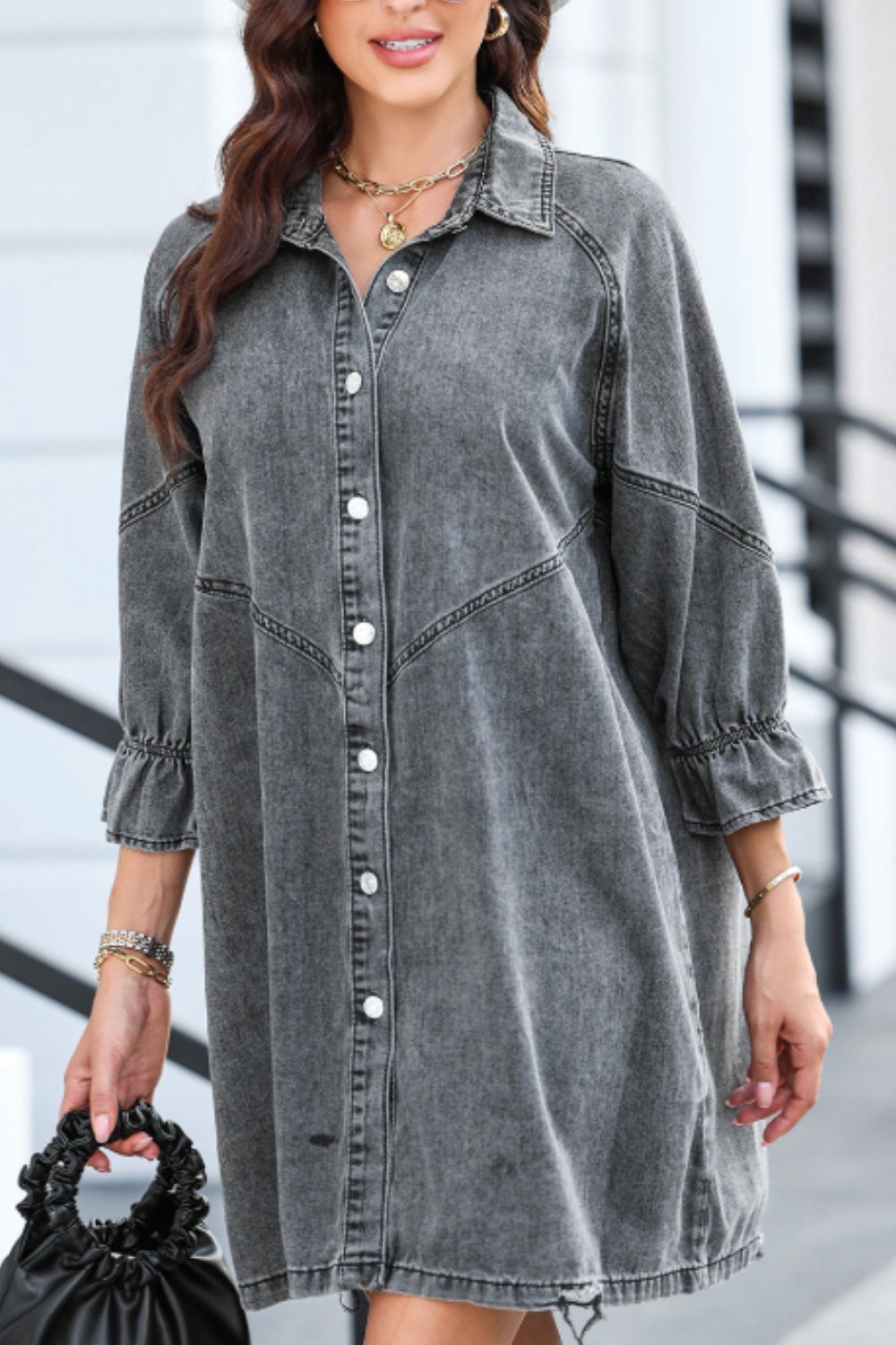 Gracefully Styled Dress for Any Occasion